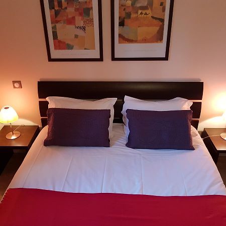 Mas De Valrugues Holifrance Aparthotel Saint-Rémy-de-Provence Екстериор снимка