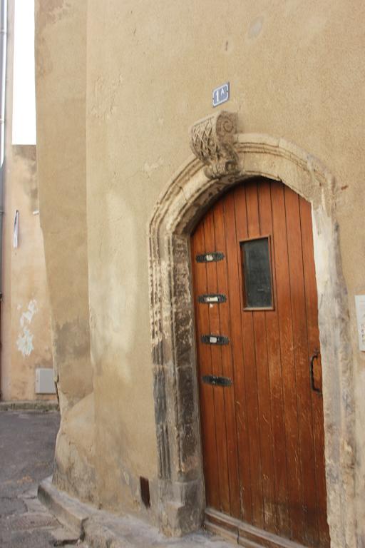 Mas De Valrugues Holifrance Aparthotel Saint-Rémy-de-Provence Екстериор снимка